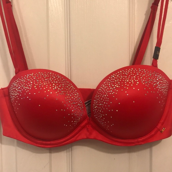 Victoria’s Secret Very Sexy Multi-Way 32D - Picture 2 of 6